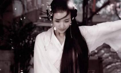 三国时期的甄姬是谁 一位生于乱世却如娇花般绽放的女子