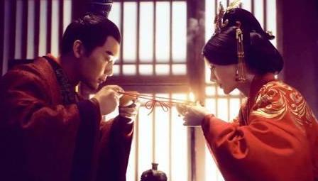 三国时期的甄姬是谁 一位生于乱世却如娇花般绽放的女子