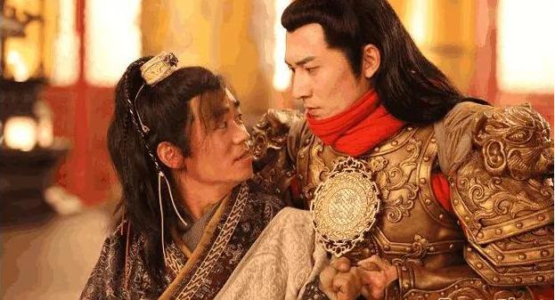 李世民晚年为何打压尉迟敬德,重用程咬金?连武则天都不敢动他!