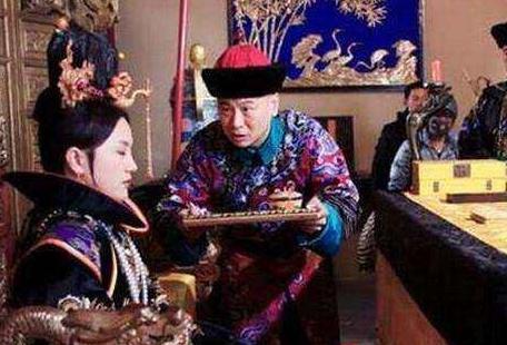 太监的工资有多少呢 他们的工资为何会比官员的低呢