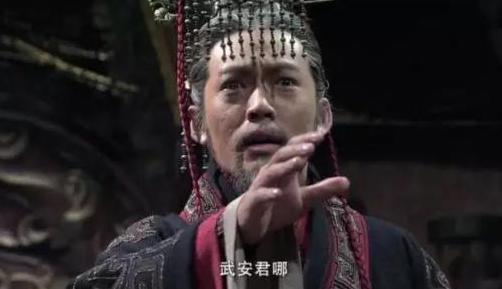 此人正式即位3天就驾崩了,儿子在位3年病逝,孙子成千古一帝?