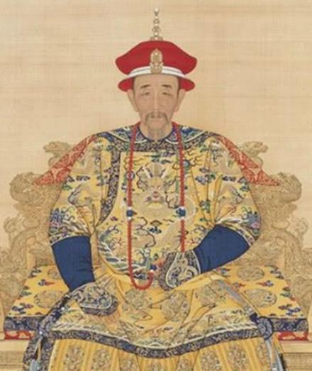 明朝皇帝大多都较胖,为何清朝皇帝普遍较瘦