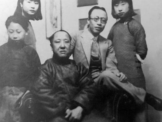 从皇帝到平民，晚年竟然被妻子家暴