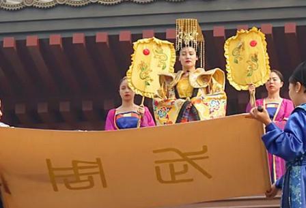 古代上朝都是什么样子的 看完你就各个朝代的都不一样