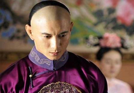 清朝皇帝吃饭时每个菜只是吃三口吗 果然是电视剧害死人