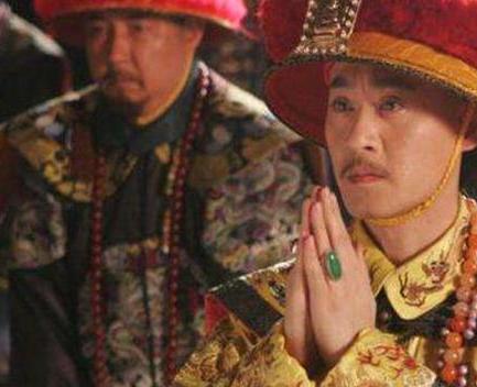 清朝皇帝吃饭时每个菜只是吃三口吗 果然是电视剧害死人