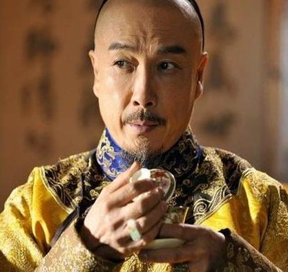 清朝皇帝吃饭时每个菜只是吃三口吗 果然是电视剧害死人