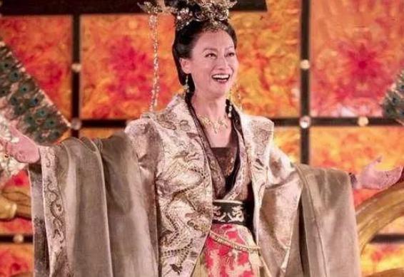 窦融辛苦打下4000里江山,为何却无偿送给刘秀