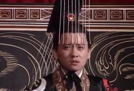 曹操曹丕不敢做的事情是什么