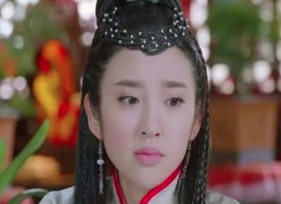 十二岁时嫁给四十岁的丈夫,多尔衮是她儿子