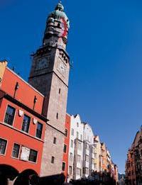 德国吞并奥地利是在什么样的背景下发生的 宣布合并的时间是在哪一年