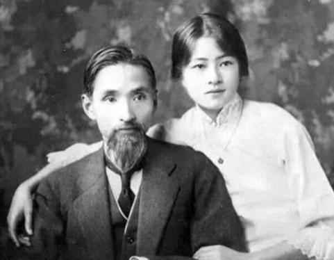 林徽因原名叫做“林徽音”，被迫改名，是因原名曾被人占用！