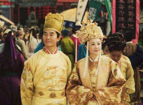 一生只有一个老婆的皇帝，发明一东西流传至今