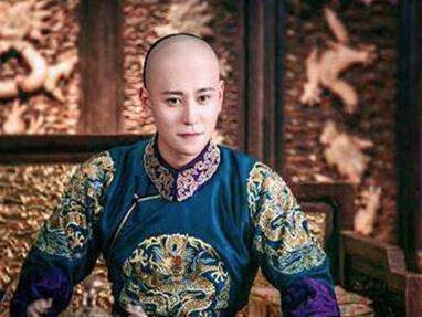 八岁登基,十四岁亲政,揭秘康熙皇帝传奇的一生