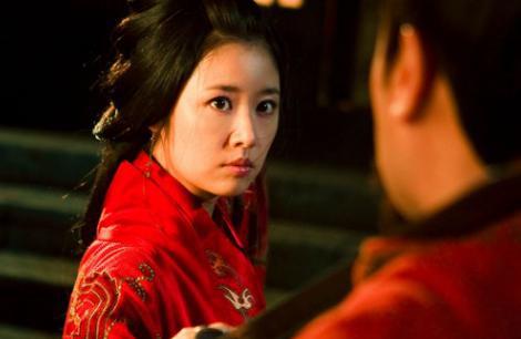 孙尚香是孙权的妹妹，他们俩之间为何差了11岁