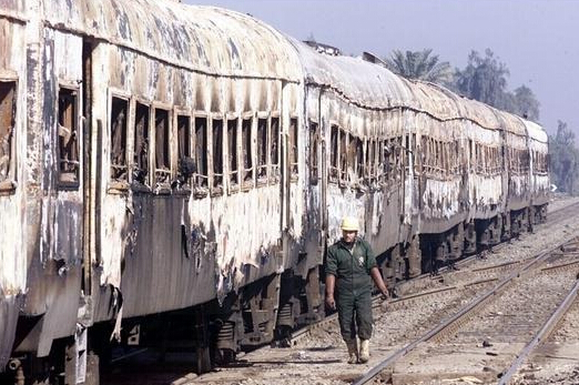 历史上十大火车事故 “海洋王后号”致2千人死亡