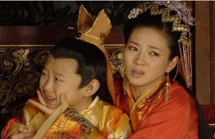 明朝朱由校的奶妈客映月到底有多无耻 竟然喂皇帝吃这种东西