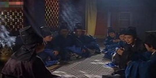 这几个太监有多厉害,皇帝竟认他们做爹妈?但结局却十分悲催?