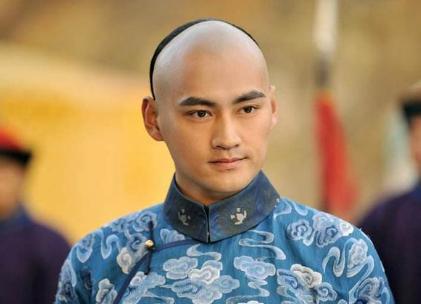 辅佐康熙当上皇帝的四大功臣中 三人惨死只有一个人例外