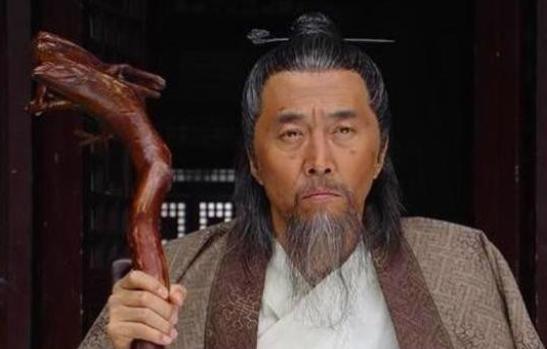 李善长年过古稀天天在家务农,为何朱元璋还是要杀他