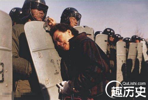 盘点:20个让人黯然泪下的历史瞬间