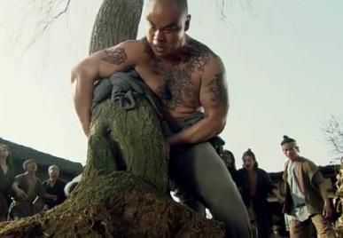 鲁智深为何要倒拔垂杨柳