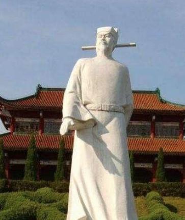 他是南宋抗元名臣，面对忽必烈宁死不屈