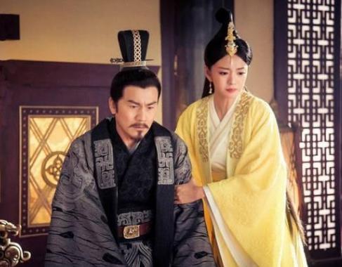 独孤信身为三朝国丈，最后为何落得个自杀的下场