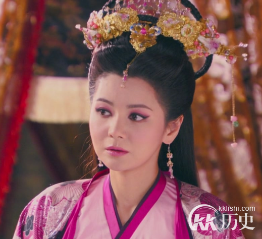 古代潜规则：从坐在皇帝大腿上的女秘书到贵妃之路