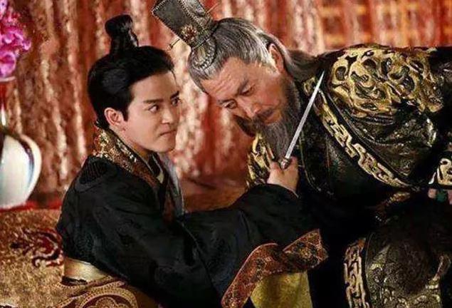 南朝第一帝刘裕,篡位后杀光前朝皇族,为何后世对他评价很高?