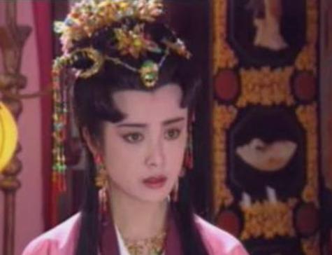 张丽华10岁被宠幸，16岁生下儿子，得宠9年却遭斩首示众