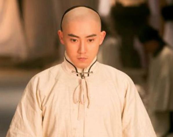 皇子犯下大罪被处死，为何康熙还赏给他们红带子