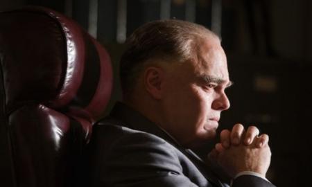 肯尼迪遇刺事件之中他都做了什么事情 得罪了多少人呢