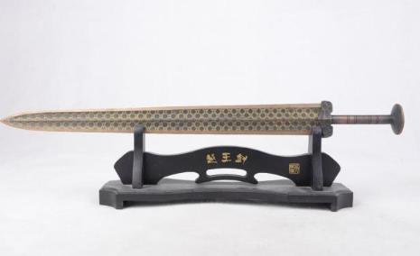 “科学无法复制”的宝剑!一出土便滴血认主了!