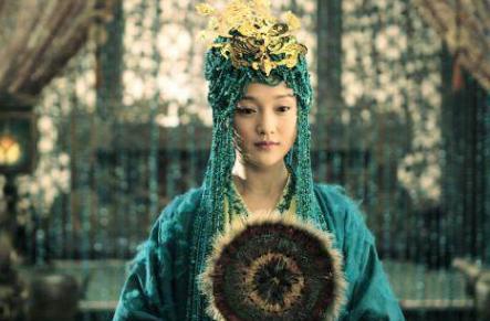 卫出公跟蒯聩是什么关系