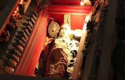 秦始皇陵历经数多朝代更迭 里面的东西有没有被盗空呢