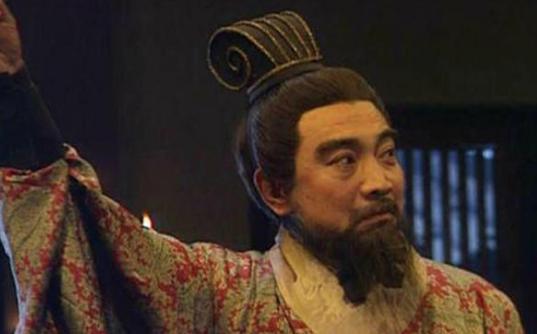 刘协生下来就是俘虏,为自家江山续命20年