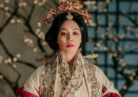 赵姬拥有好容貌，儿子还是皇帝，人生却以悲剧收场