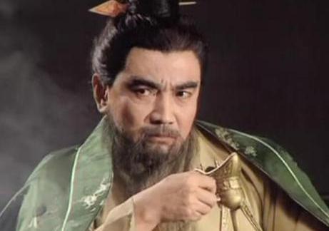 郭嘉和司马懿相比 谁才是曹操手下的第一谋士呢