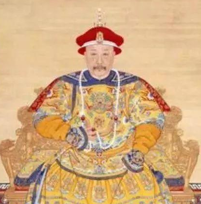 嘉庆白捡了一个皇位 没想到却是乾隆留下的烂摊子