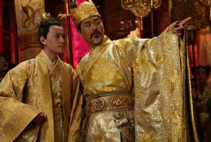 皇帝退位是件很正常的事 而这为皇帝却是被人赶下台的