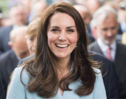 有关英国王室的奇葩规则有哪些 不允许有任何社交媒体