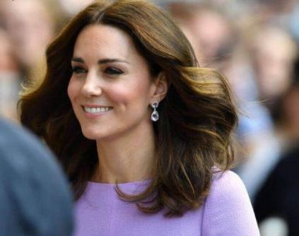 有关英国王室的奇葩规则有哪些 不允许有任何社交媒体