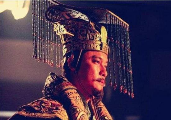 楚成王弑兄夺位却死于儿子手上，临终前想吃一道菜被拒绝