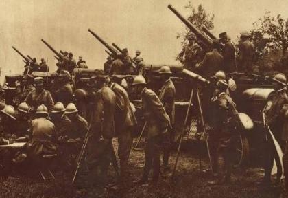 二战后的英国最佳首相艾德礼 一个跟列宁长得像的男人