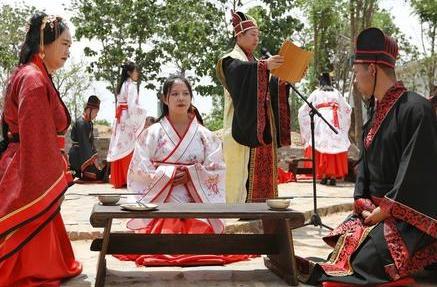 在科举没有出现之前 人才是靠什么选拔出来的