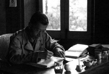 张爱玲为何在小说里八卦傅雷与成家榴的故事