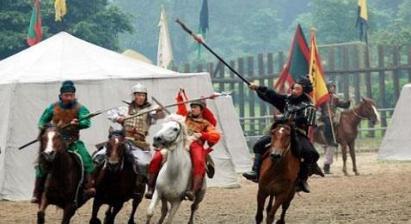 三英战吕布的结果到底是什么样子 谁才是最后的赢家