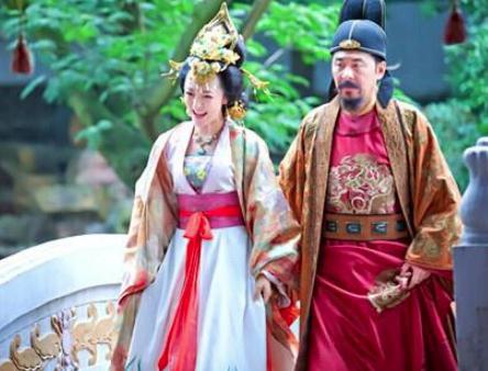 赵匡胤成为皇帝后,一个政策让英雄都成刀下魂