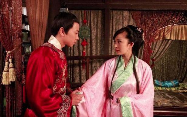 驸马走私牟利，公主跪求饶命，结果还是被赐死了